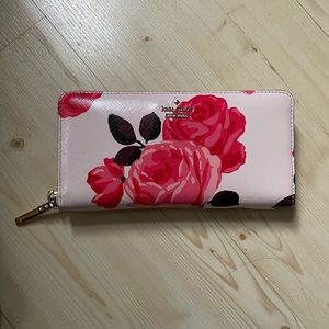Kate spade wallet